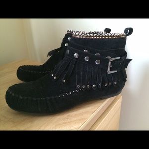 Black Moccasin Ankle Boots w/ Tassels Size 7