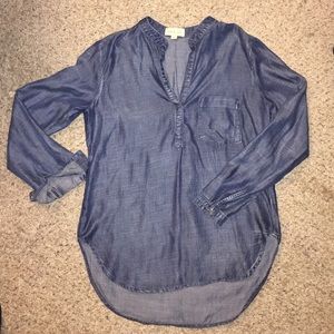 Cloth & stone blue Jean chambray shirt