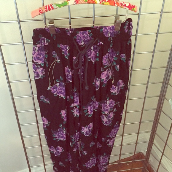 Urban Outfitters Pants - Somedays lovin trackpants