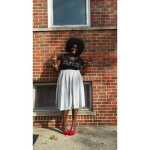 Meet your Posher, Mari liz