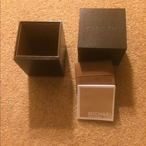 Michael Kors watch box