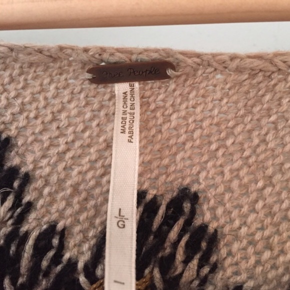 Free People Sweater - Picture 3 of 3