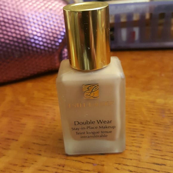 Estee lauder foundation