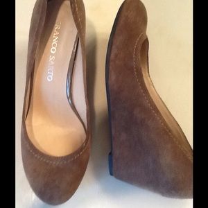 Franco Sarto suede wedge sz 7M.