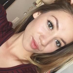 Meet your Posher, Anastacia