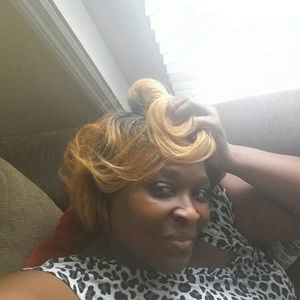 Meet your Posher, Tatanisha