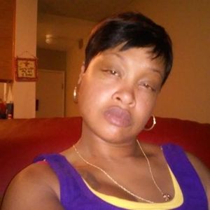 Meet your Posher, Donita