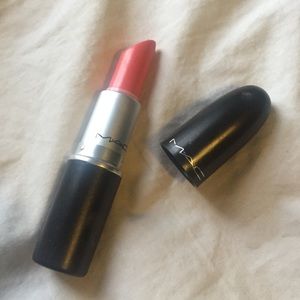 MAC Cremesheen Coral Bliss