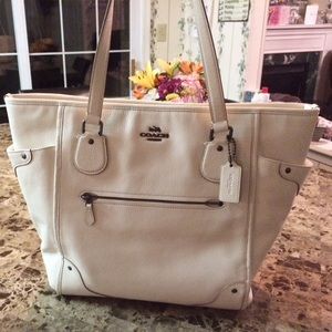 Authentic Large MICKE white leather coach tote bag