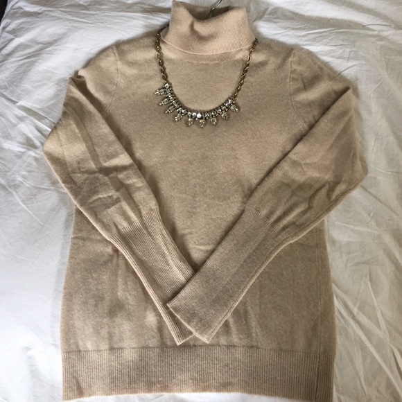 ❄️ JCrew cashmere blend turtleneck sweater ❄️