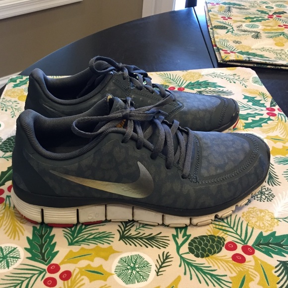 Nike Free 5.0! Leopard grey print
