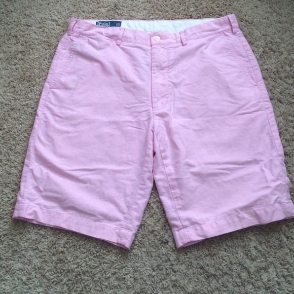 Pink polo shorts. Size 35.