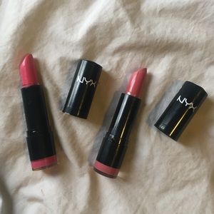 2 nyx lipstick in Blush and Paparazzi bundle