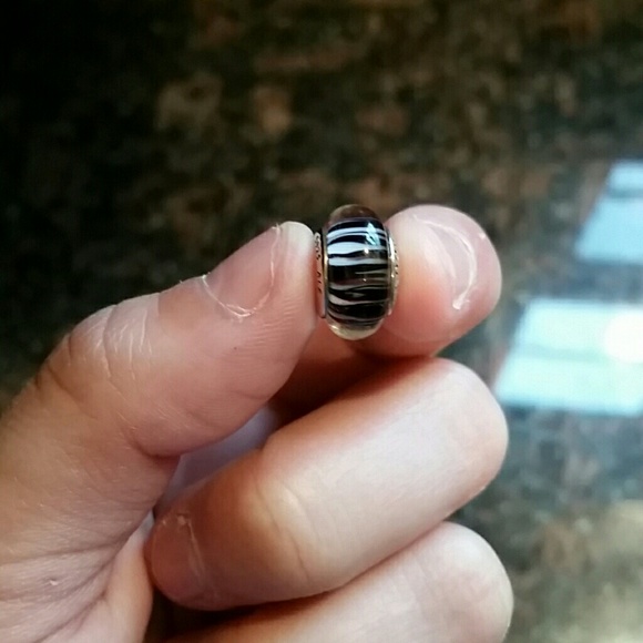 Glass Pandora Zebra
