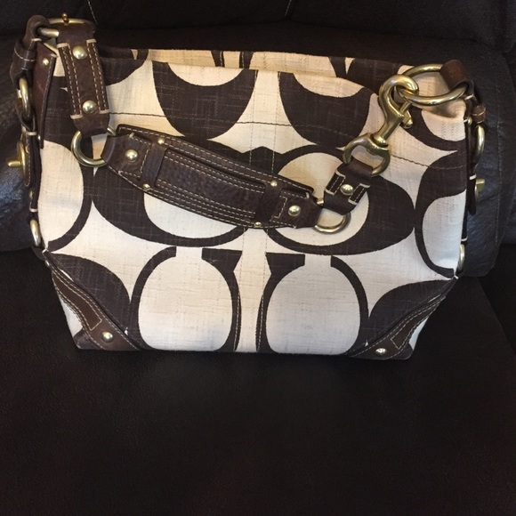 Authentic Coach gorgeous cream and brown handbag - Picture 1 of 4