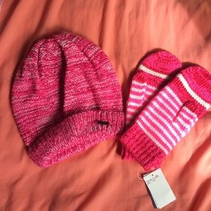 Gloves and hat