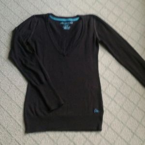 Aeropostale black vneck sweater