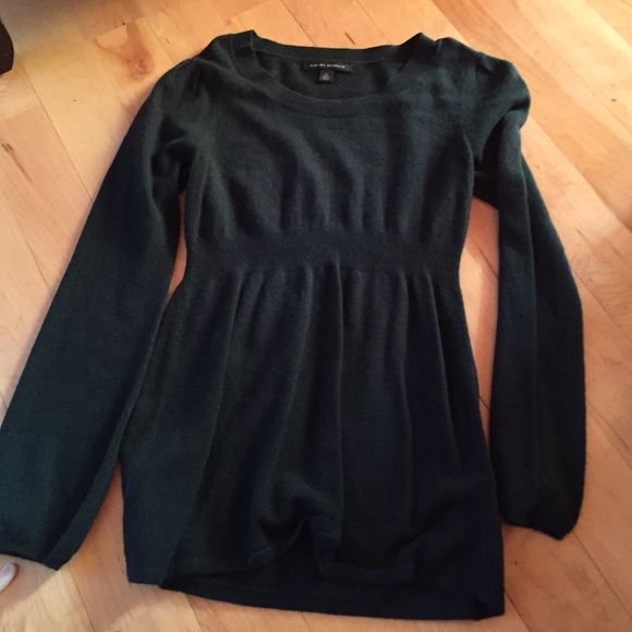 Banana republic sweater
