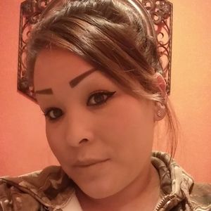 Meet your Posher, Mayela