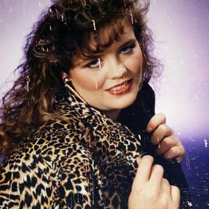 Meet your Posher, Sherry