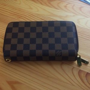 Brown checkered wallet