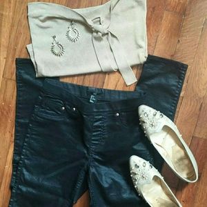 Listing for @beingsuitcase