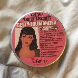 TheBalm Betty-Lou Manizer