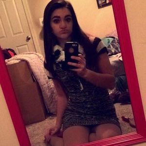 Meet your Posher, Hailey anne