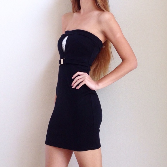 cutout bodycon dress - Picture 2 of 4