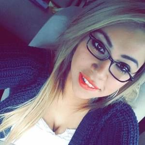Meet your Posher, Daysi