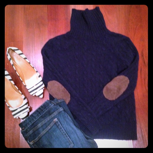 Wardrobe classic: Ralph Lauren navy blue sweater