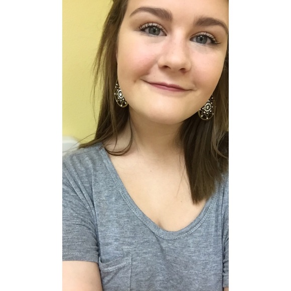 Meet your Posher, Savannah - Picture 1 of 1