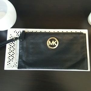 MK wristlet