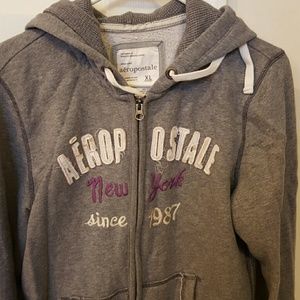 Aeropostale zip up