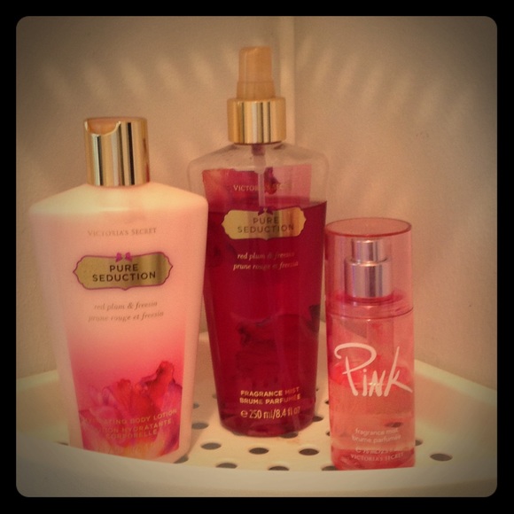 VS/PINK perfume bundle