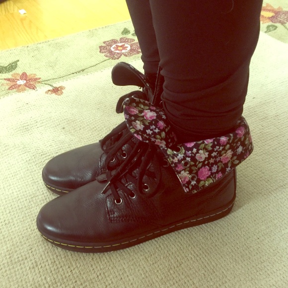 Doc marten air walks