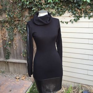 VENUS SIDE ZIP SWEATER DRESS