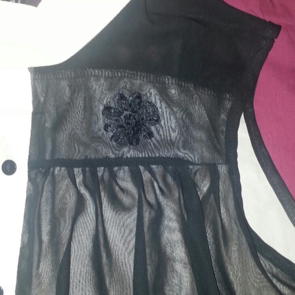 Blouse - Picture 2 of 3