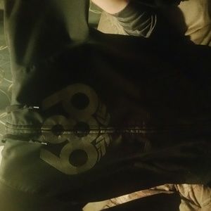 686 Snowboarding Jacket