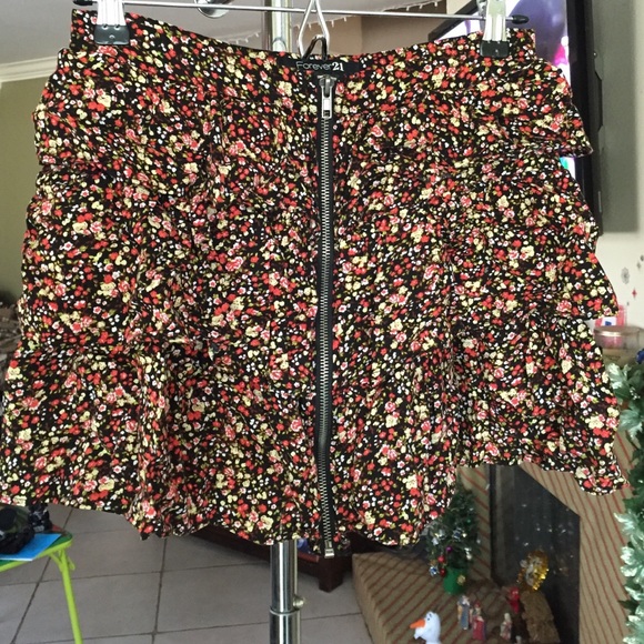 Forever 21 skirt