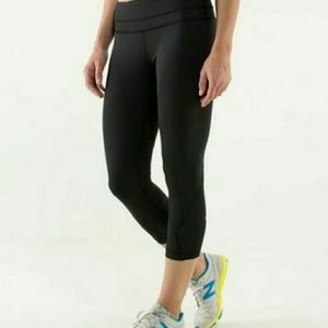 Lululemon Run inspire ii crops block it pocket 10