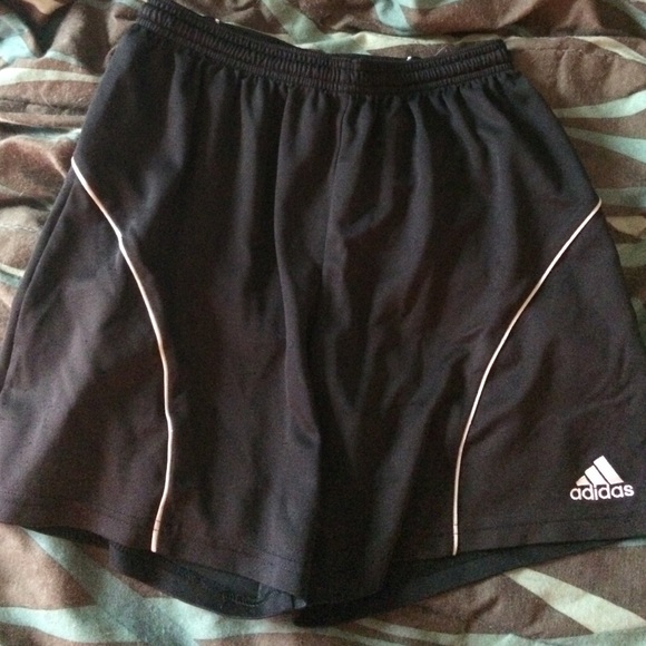 Running shorts