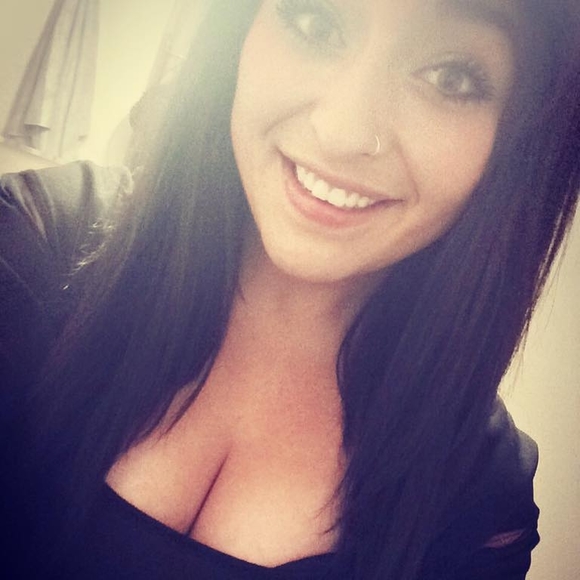 Meet your Posher, Shaylee