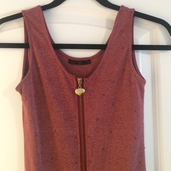 Long zip tank top with heart Zipper