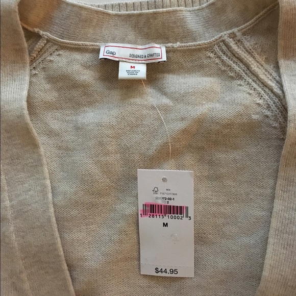 GAP Cardigan - Picture 3 of 4