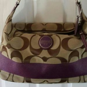 ***SOLD****AUTHENTIC COACH HANDBAG