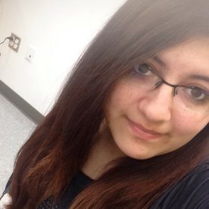 Meet your Posher, Carla