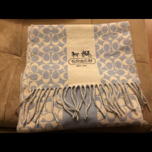 Coach scarf