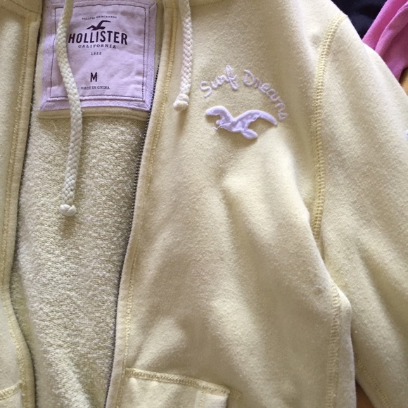 Hello yellow! ☀️ - Picture 2 of 4