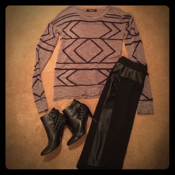 Graphic Layering Sweater